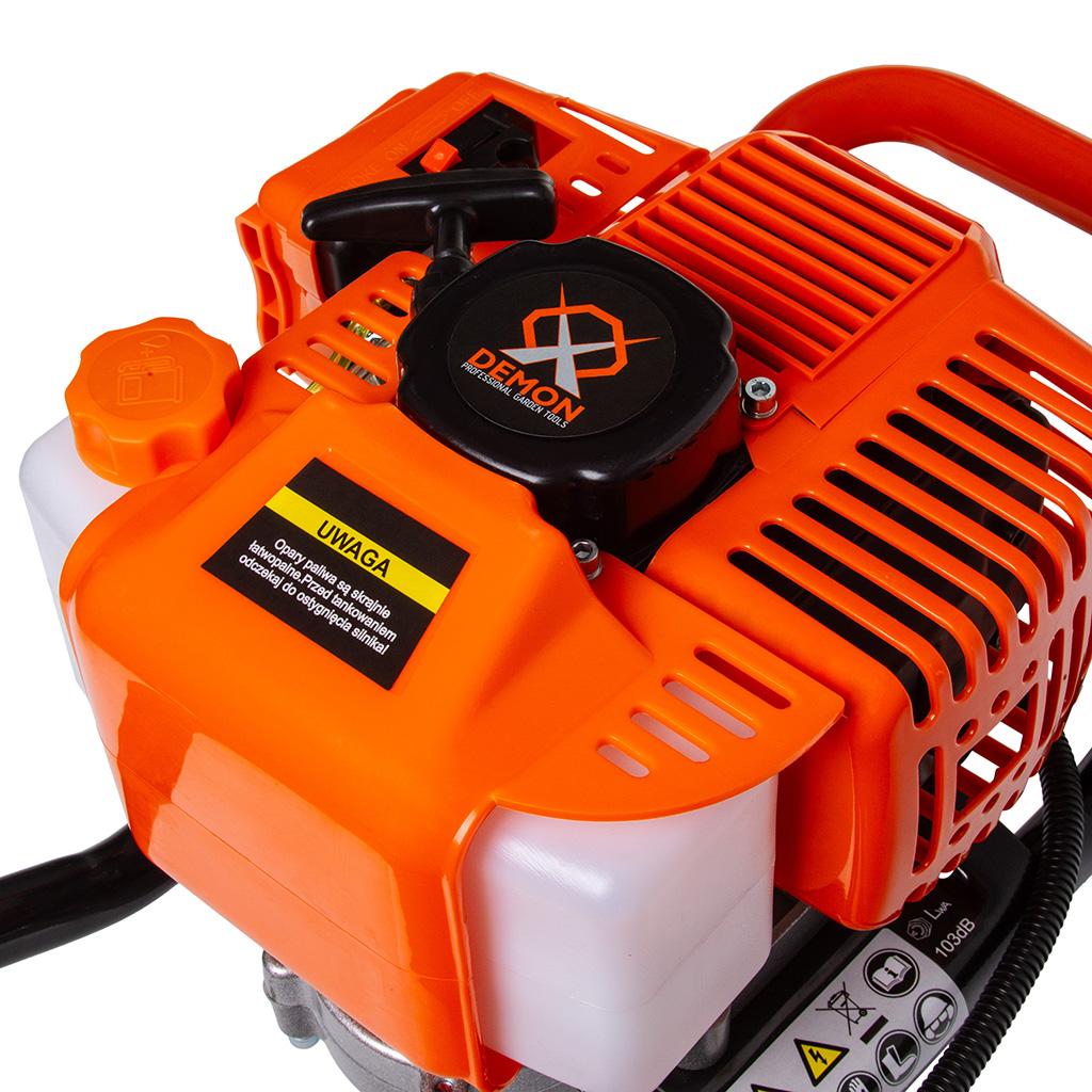 Benzines talajfúró gép 3 db fúrófejjel kerti és építési munkákhoz - M84000/3