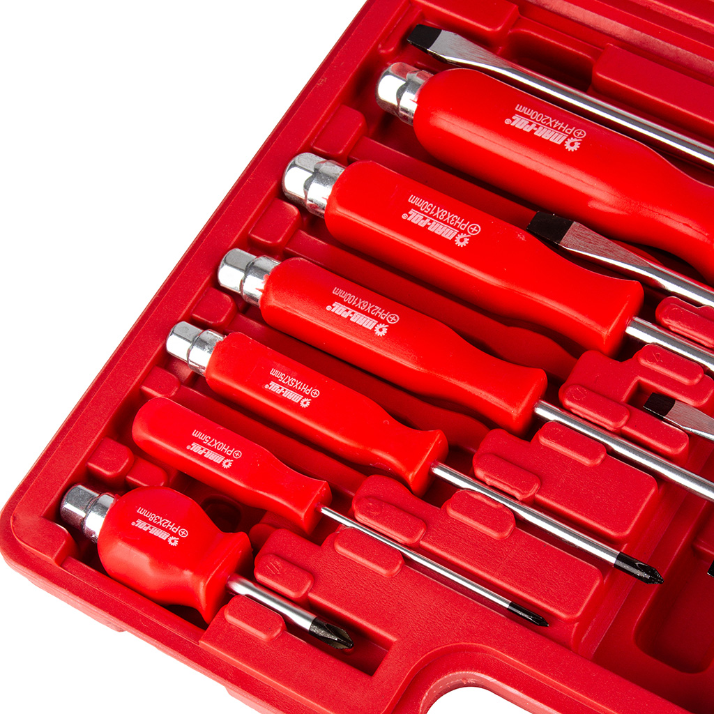 Csavarhúzó készlet 12 darabos  M61004